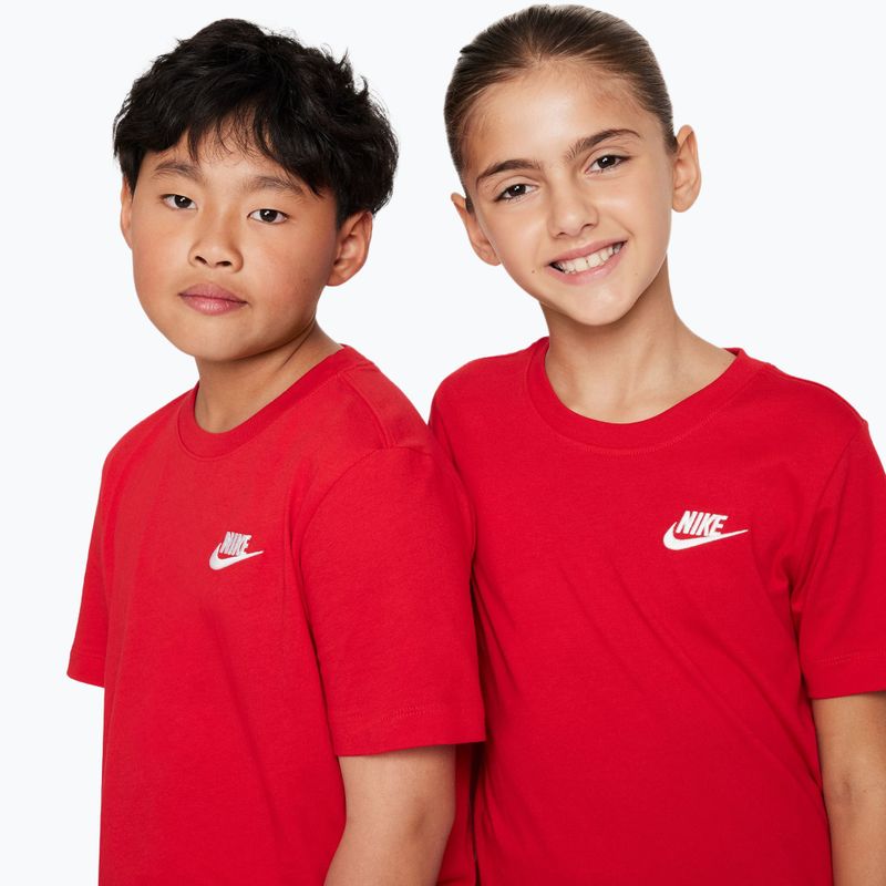 Koszulka dziecięca Nike Sportswear university red 4