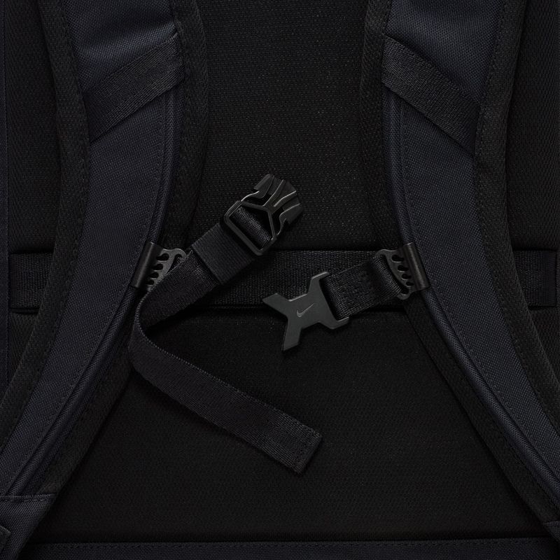 Plecak miejski Nike Utility Speed 27 l black/black/white 11
