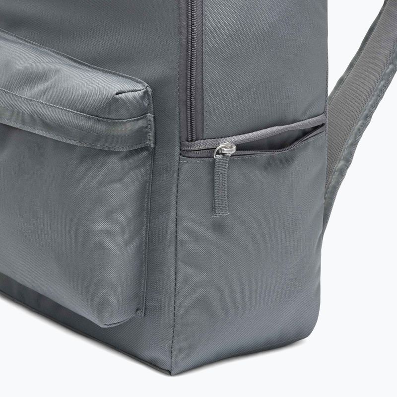 Plecak Nike Heritage 25 l smoke grey/smoke grey/white 6