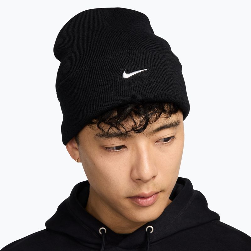 Czapka zimowa Nike Peak Swoosh Beanie black/white 4