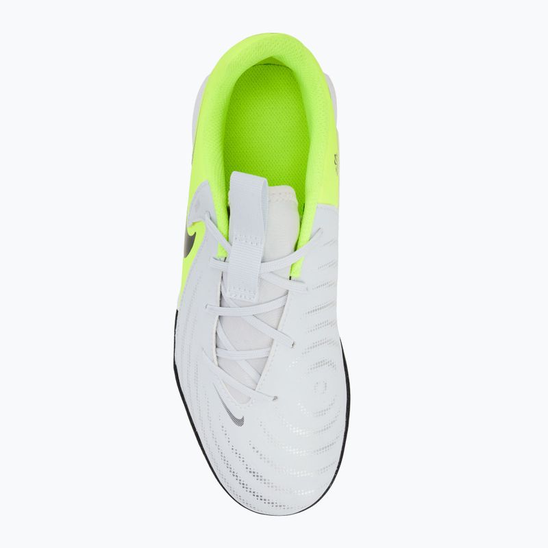 Buty piłkarskie dziecięce Nike Phantom GX 2 Academy IC metallic silver/volt/black 5