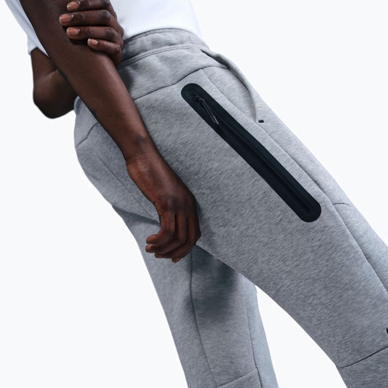 Spodnie męskie Nike Tech Joggers dark grey heather/black 4