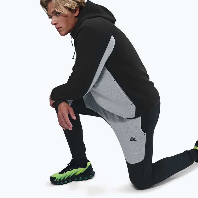 Spodnie męskie Nike Tech Joggers black/dark grey heather/black 5