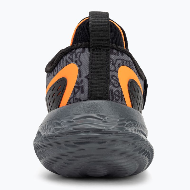 Buty do koszykówki Under Armour Flow Futr X 4 UAA black/castlerock/blaze orange 6