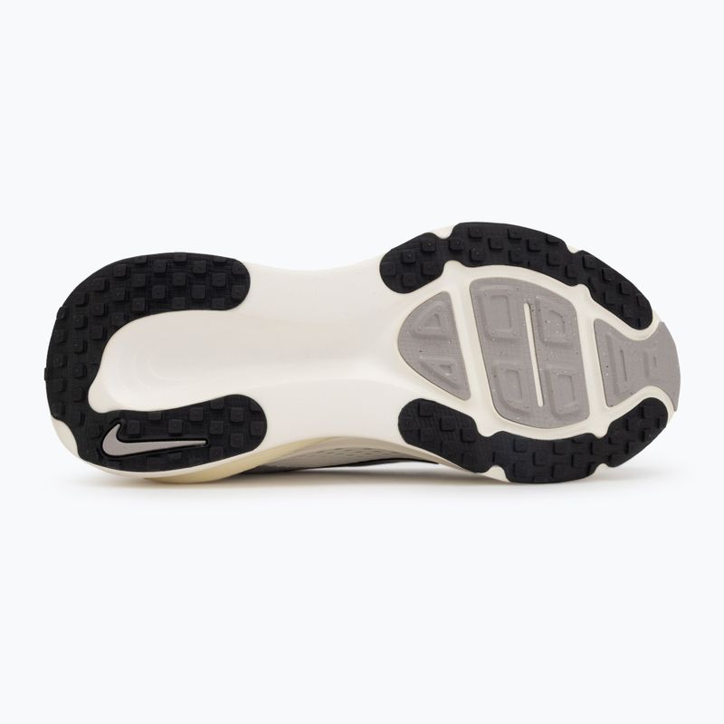 Buty do biegania męskie Nike Vomero 18 summit white/coconut milk/black 4