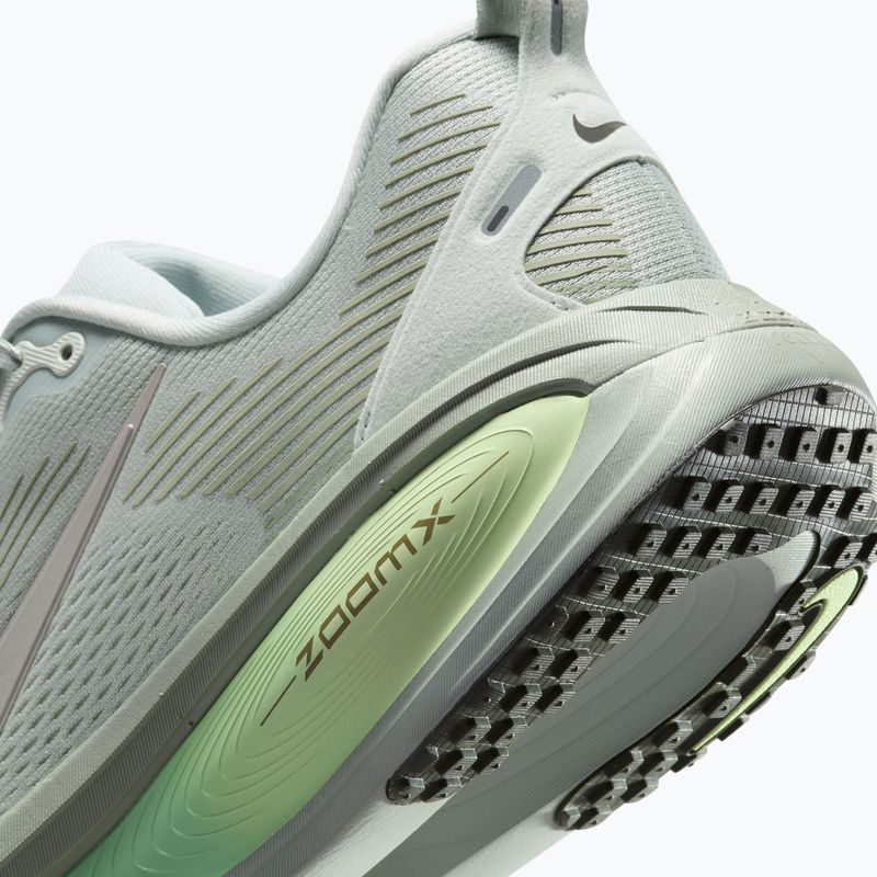 Buty do biegania męskie Nike Vomero 18 light silver/barely volt/college grey 4