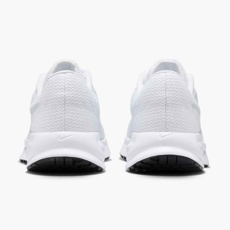 Buty do biegania damskie Nike Run Defy white/pure platinum/black 4