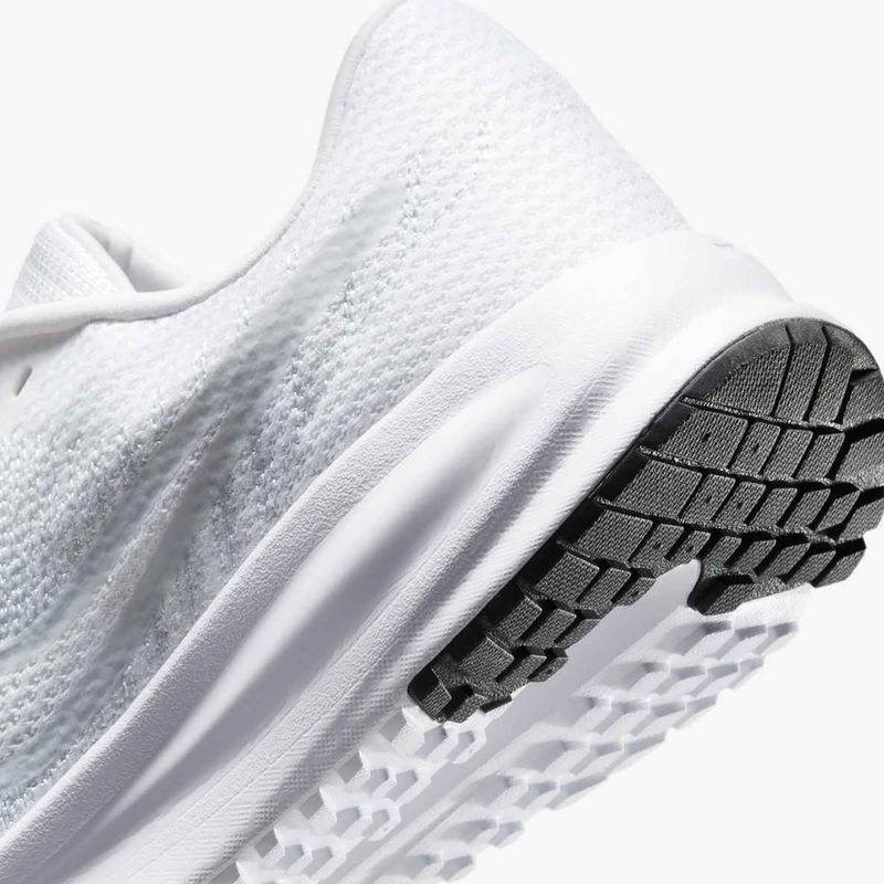 Buty do biegania damskie Nike Run Defy white/pure platinum/black 9