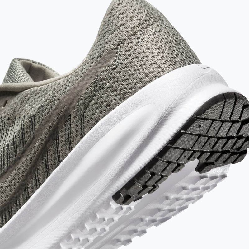 Buty do biegania męskie Nike Run Defy light army/iron grey/white/black 8
