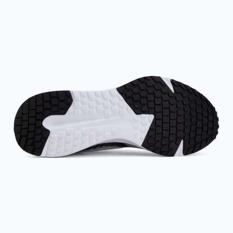 Buty do biegania męskie Nike Run Defy wolf grey/white/iron grey/black 4