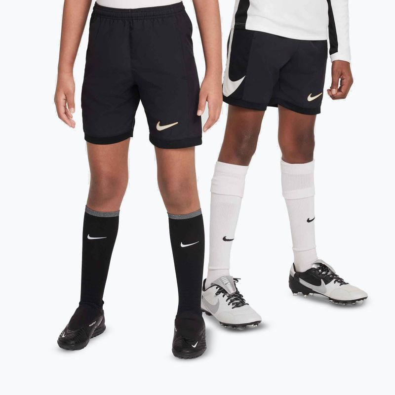 Spodenki piłkarskie dziecięce Nike Academy Dri-Fit Jr black/black/pale ivory/ pale ivory 7