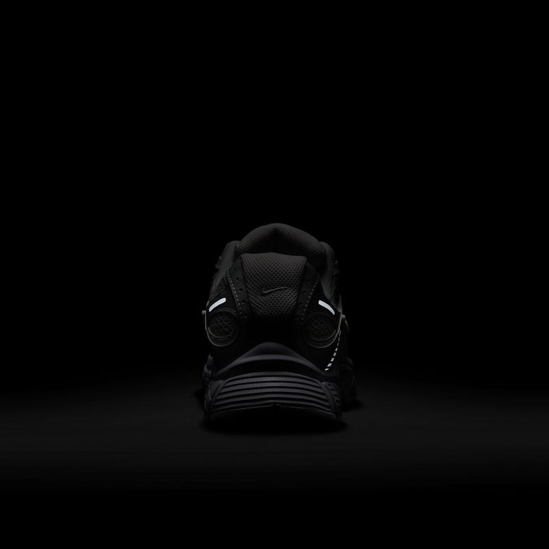 Buty damskie Nike V5 RNR white/black/metallic silver/white 10