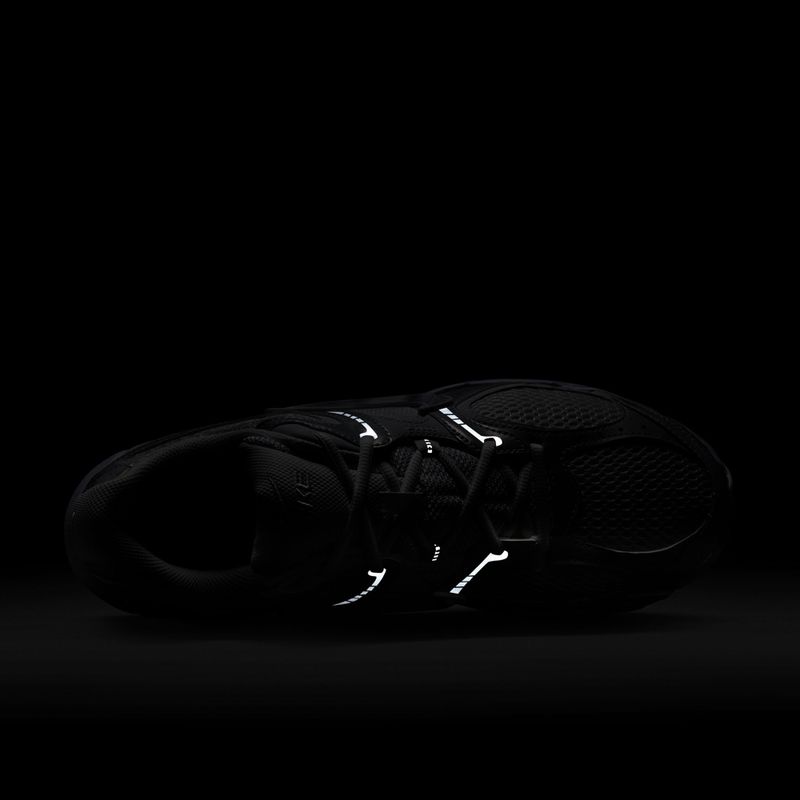 Buty męskie Nike V5 RNR white/black/metallic silver/white 7