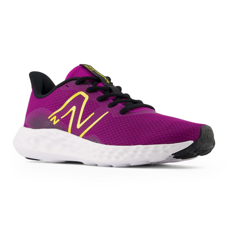 Buty do biegania damskie New Balance 411's V3 fuschia 8