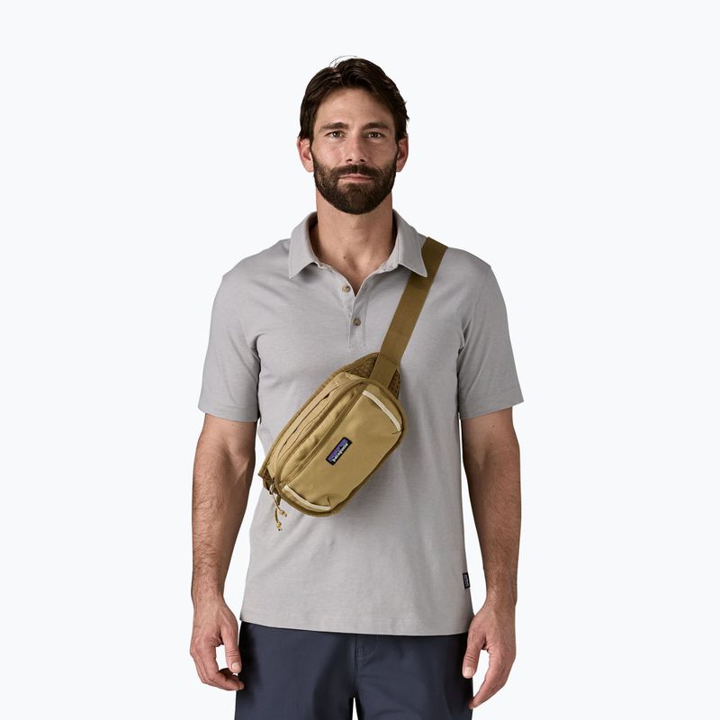 Saszetka nerka Patagonia Fieldsmith Hip Pack 5 l classic tan 4