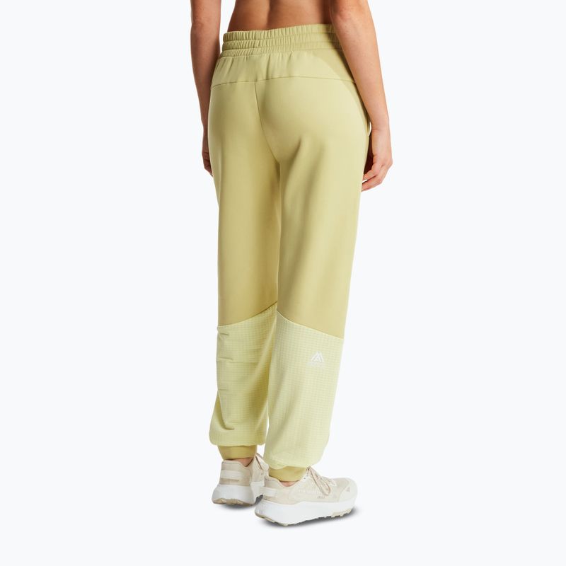 Spodnie damskie The North Face Mountain Athletics Fleece pear 3