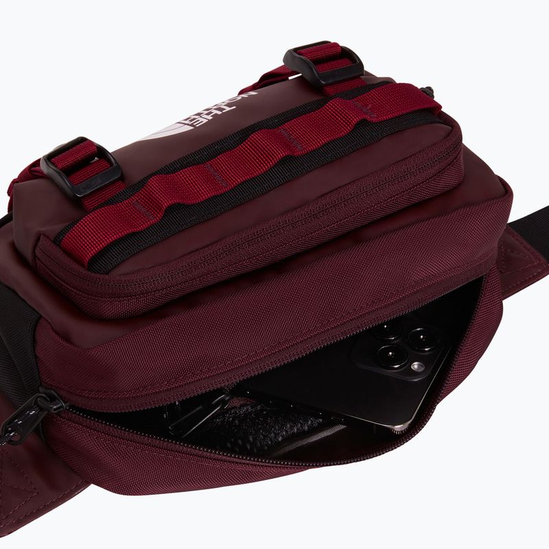 Saszetka nerka The North Face Base Camp Lumbar deep burgundy/t 4