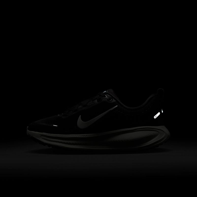 Buty do biegania Nike Vomero 18 black/coconut milk/iron ore/summit white 9