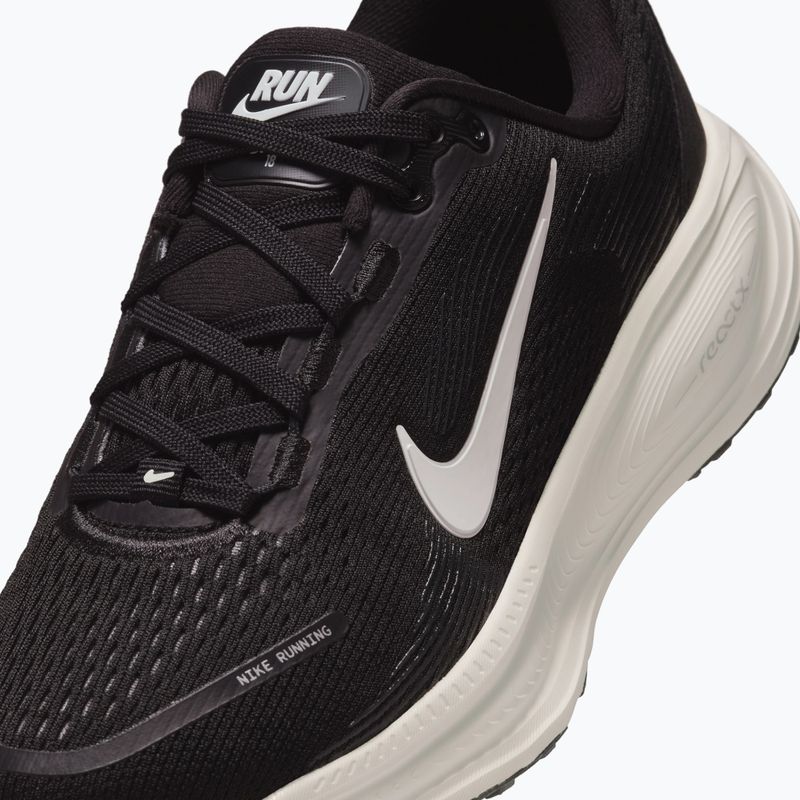 Buty do biegania Nike Vomero 18 black/coconut milk/iron ore/summit white 11