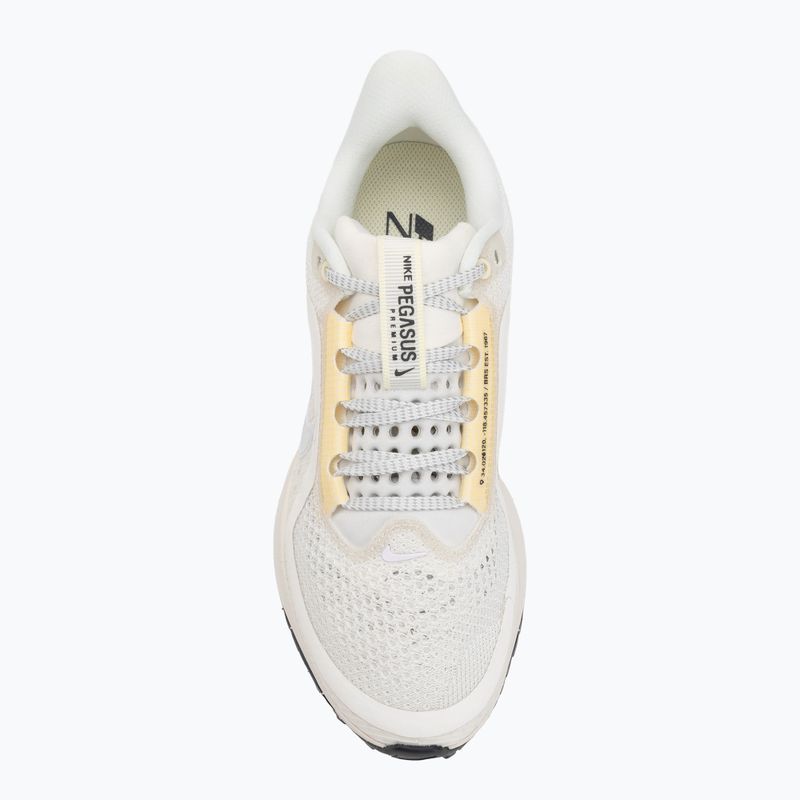 Buty do biegania damskie Nike Pegasus Premium sail/alabaster/anthracite/white 5
