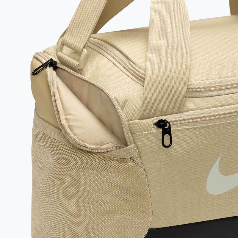 Torba treningowa Nike Brasilia 9.5 Duffle 25 l desert khaki/black/sail 7