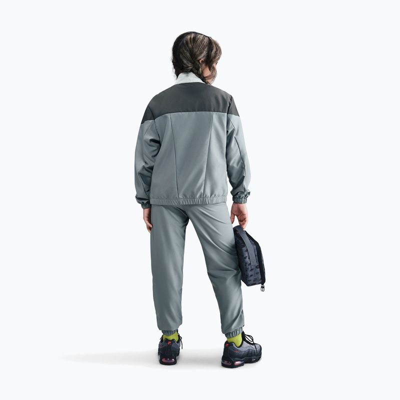 Dres dziecięcy Nike Sportswear Woven smoke grey/light smoke grey/white 5