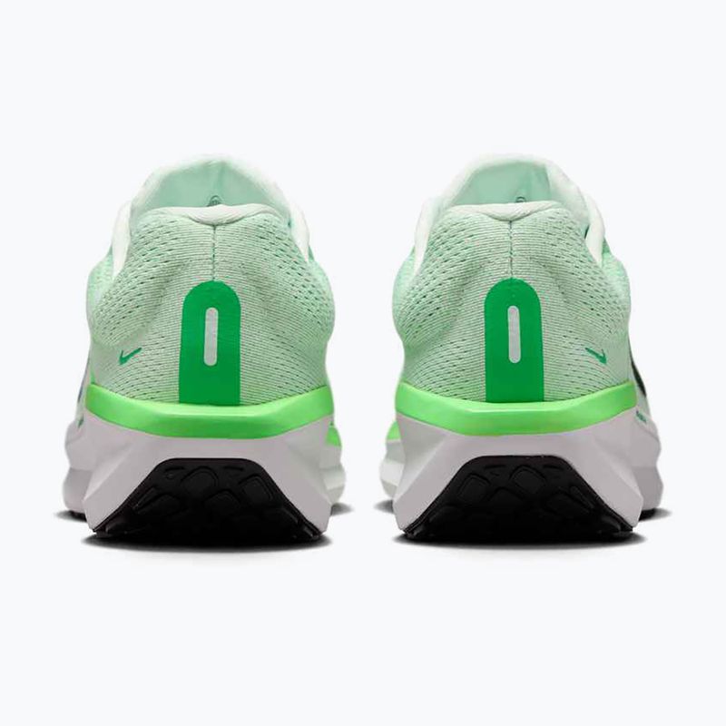 Buty do biegania męskie Nike Winflo 11 barely green/black/green strike 4