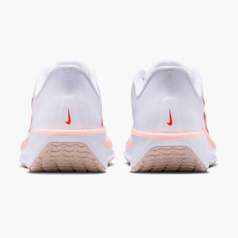 Buty do biegania damskie Nike Quest 6 white/bright crimson/washed coral 4