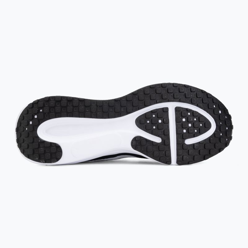 Buty do biegania męskie Nike Revolution 8 Extra Wide black/black/white 4