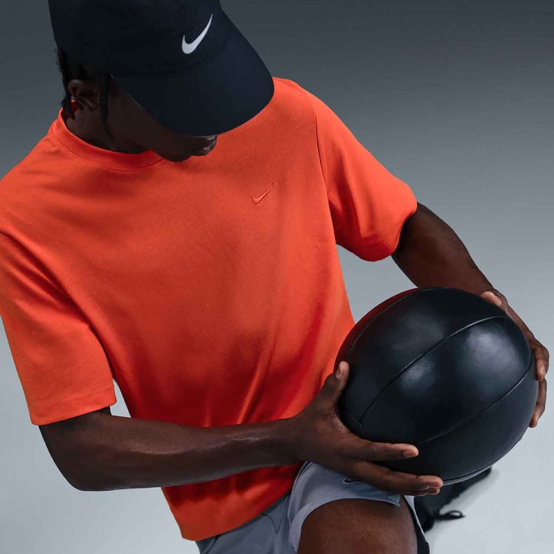 Koszulka treningowa męska Nike Dri-Fit Primary picante red 10