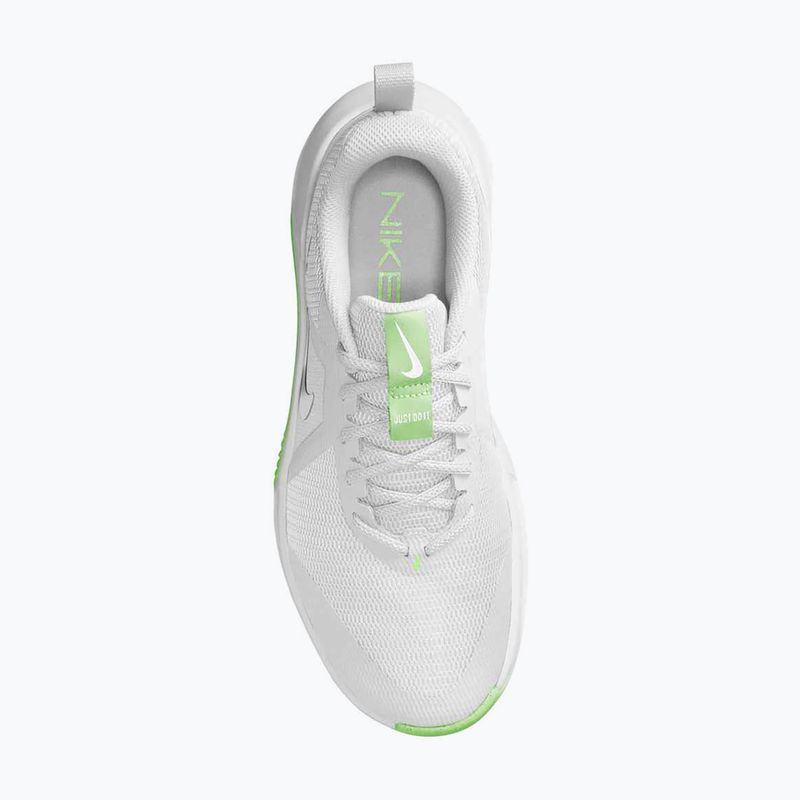 Buty treningowe damskie Nike MC Trainer 3 white/metallic silver/barely volt 6