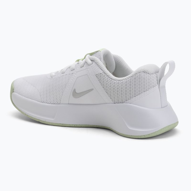 Buty treningowe damskie Nike MC Trainer 3 white/metallic silver/barely volt 3