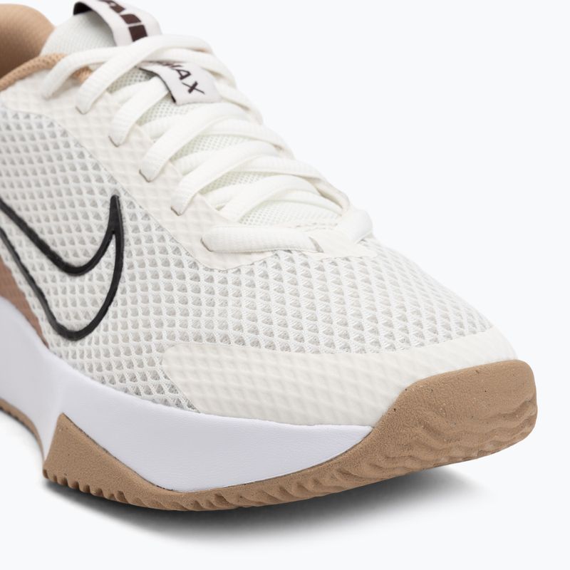 Buty treningowe męskie Nike Air Max Alpha Trainer 6 sail/baroque brown/hemp/desert dust 7