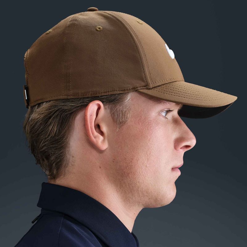 Czapka z daszkiem Nike Dri-FIT Club mosswood brown/white 8