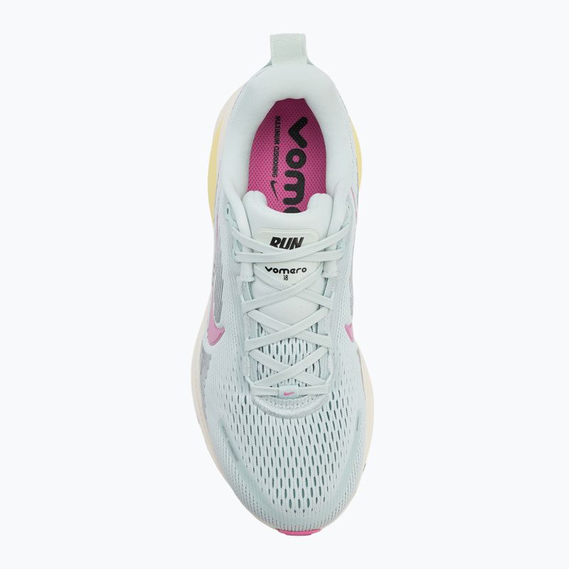 Buty do biegania damskie Nike Vomero 18 barely grey/pale ivory/cannon/playful pink 5