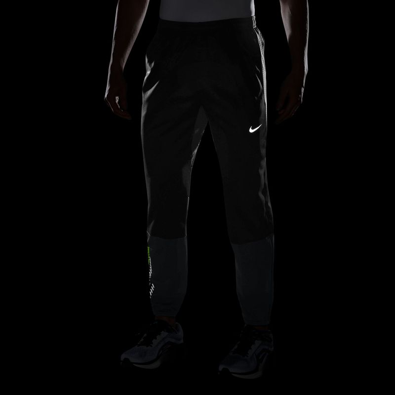 Spodnie do biegania męskie Nike Challenger Therma-Fit Winterized light smoke grey 7