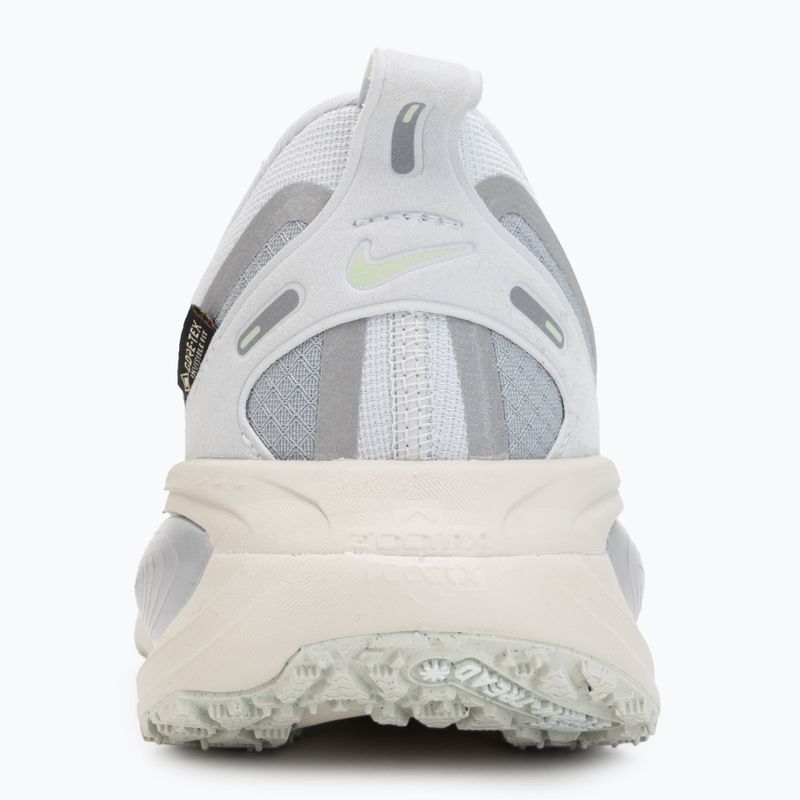 Buty do biegania męskie Nike Vomero 18 GORE-TEX pure platinum/metallic silver 6