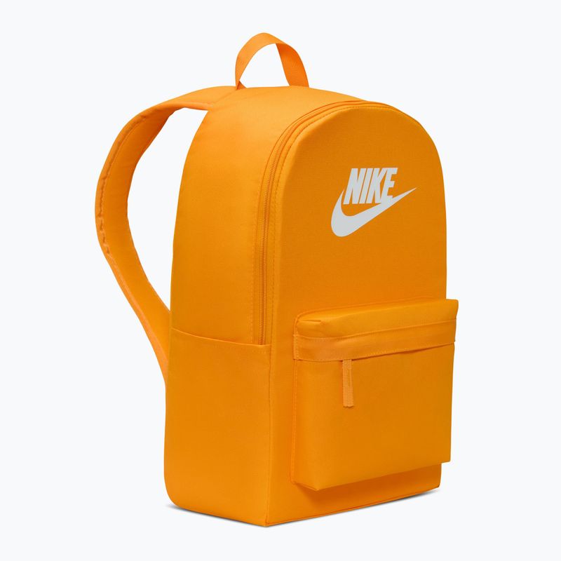 Plecak miejski Nike Heritage 25 l university gold/university gold/white 2
