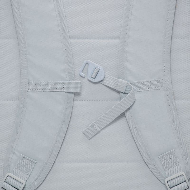 Plecak miejski Nike Heritage 23 l pure platinum/metallic silver 10