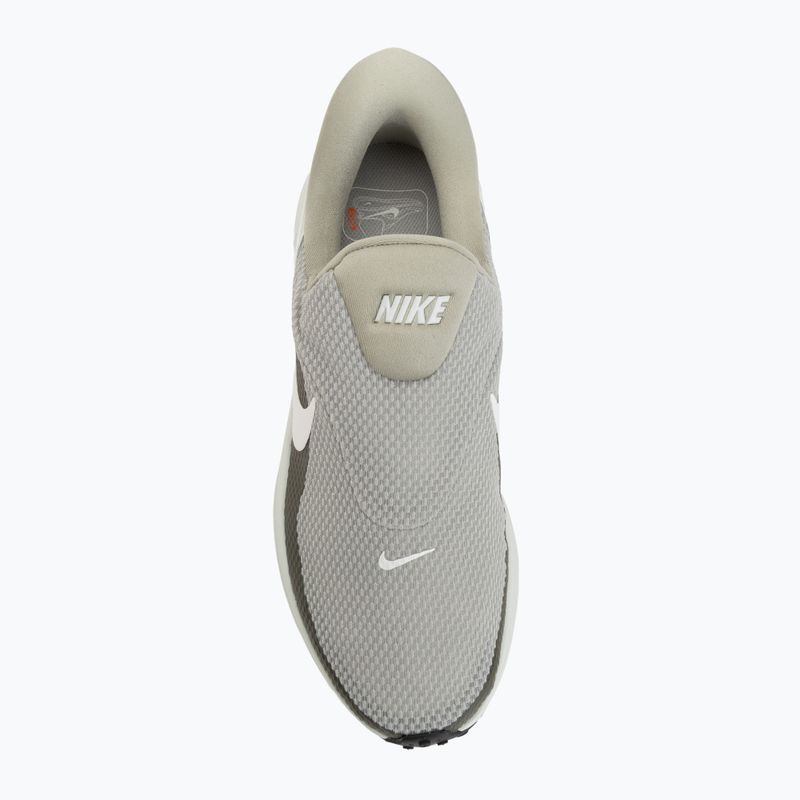 Buty do biegania męskie Nike Revolution 8 EasyOn spruce fog/cargo khaki/spruce aura/sail 5