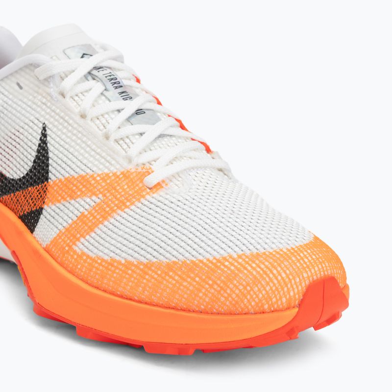 Buty do biegania męskie Nike Kiger 10 white/photon dust/total orange/black 7