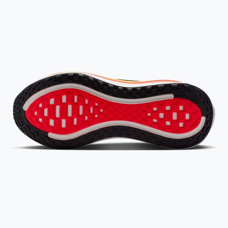 Buty do biegania męskie Nike Vomero Plus black/bright crimson/sail/white 5