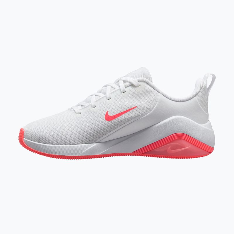 Buty treningowe damskie Nike Bella 7 white/white/hot lava 2