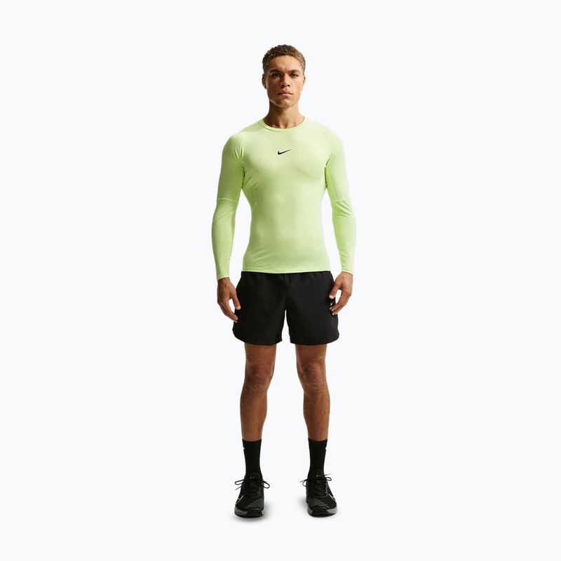 Longsleeve treningowy męski Nike Pro Dri-Fit Tight Fitness light liquid lime/black 2