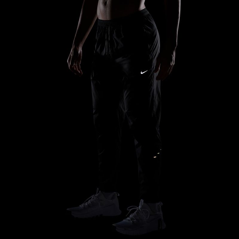 Spodnie do biegania męskie Nike Stride Repel Woven black/black/black/black 7