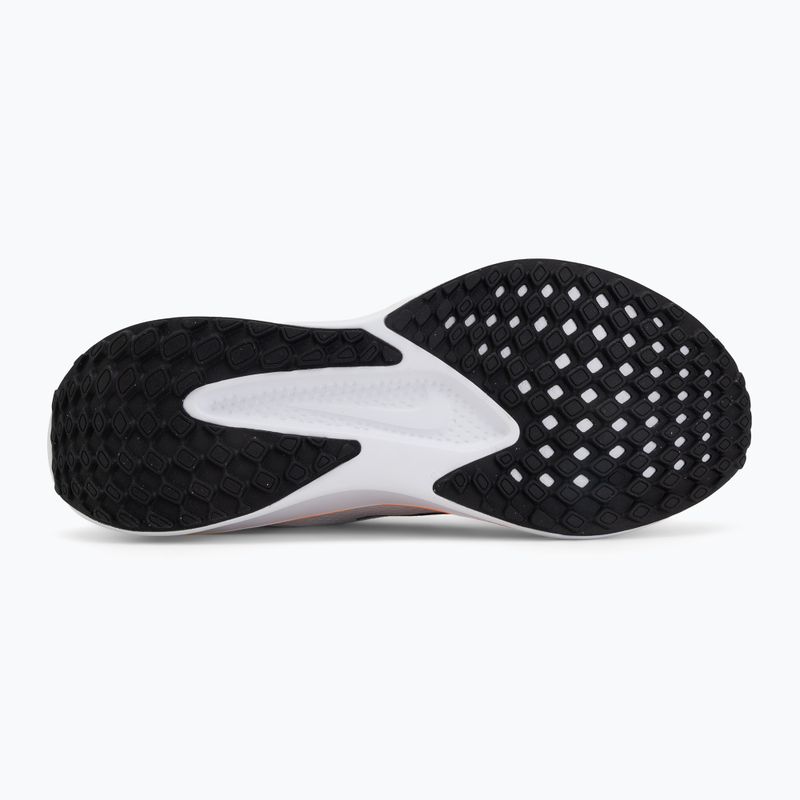 Buty do biegania męskie Nike Quest 6 off white/white/topaz gold/black 4