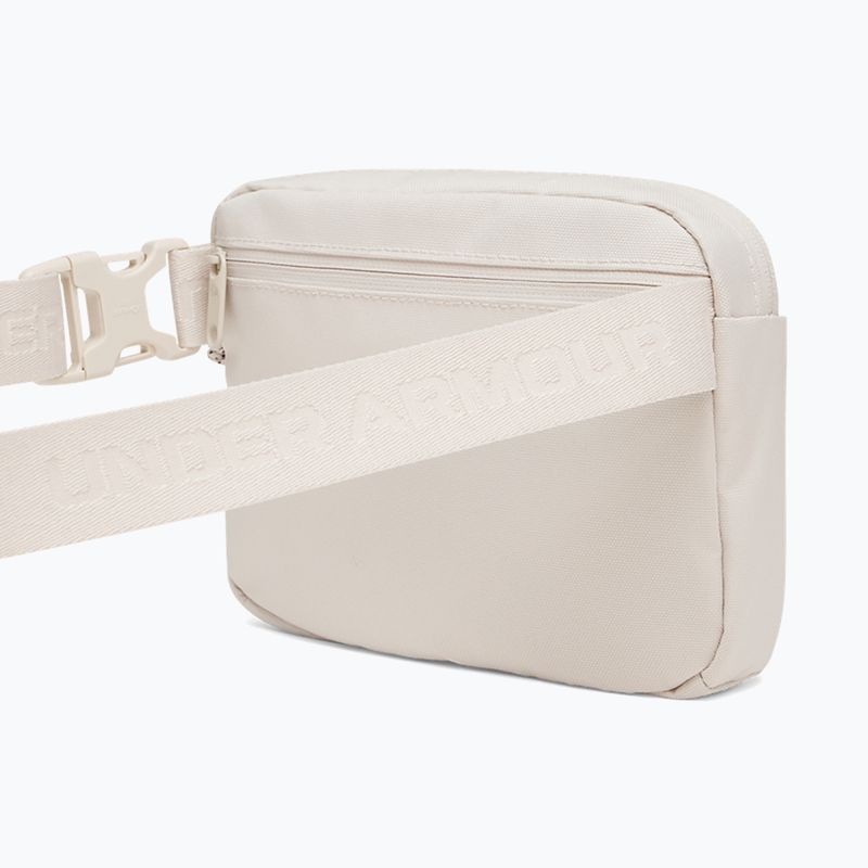 Saszetka nerka Under Armour Essential XB vanilla/vanilla/peppercorn 2