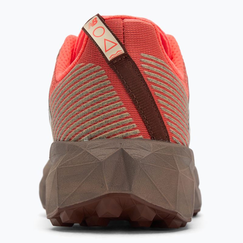 Buty do biegania damskie New Balance FuelCell Venym urgent red 6