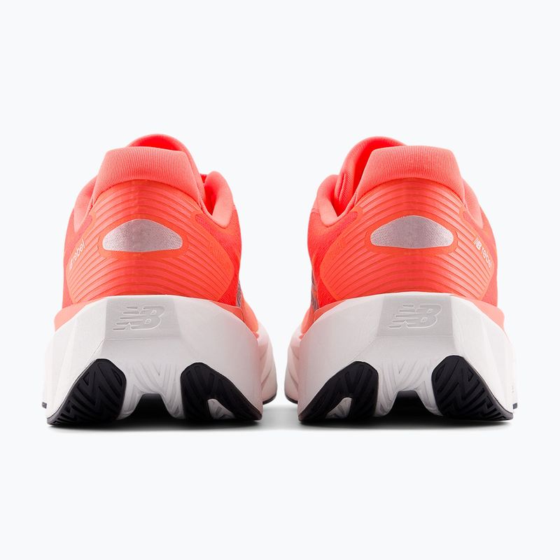Buty do biegania damskie New Balance FuelCell Rebel V5 4