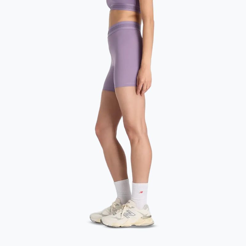 Spodenki damskie New Balance AC Fitted 5" candied violet 4